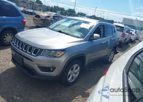 2020 Jeep Compass Latitude 4X4 from USA, damaged, VIN 3C4NJDBB6LT125861